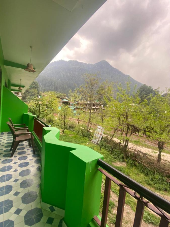 The Royal Orchard Kasol Hotell Exteriör bild