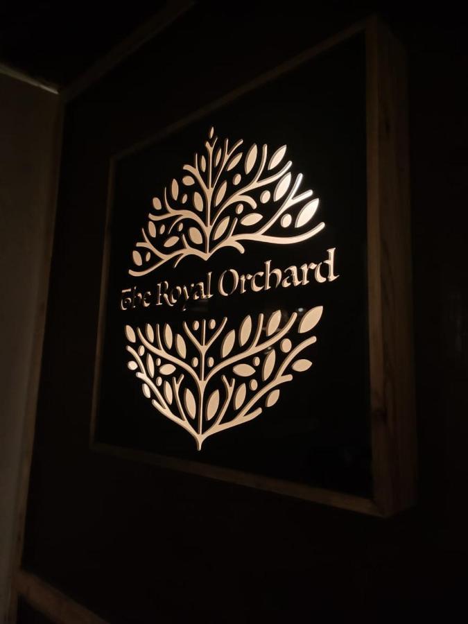 The Royal Orchard Kasol Hotell Exteriör bild